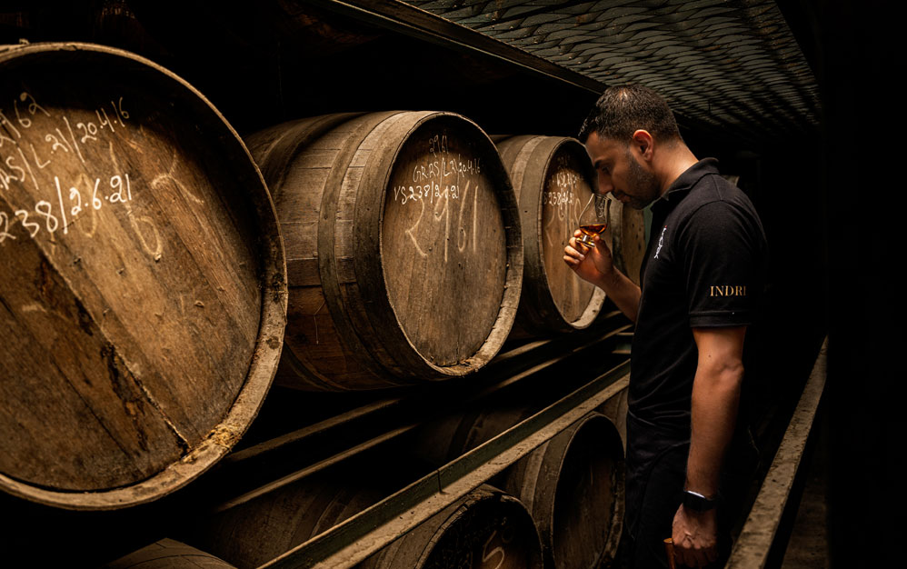 Vinay Spirits Whisky Warehouse 
